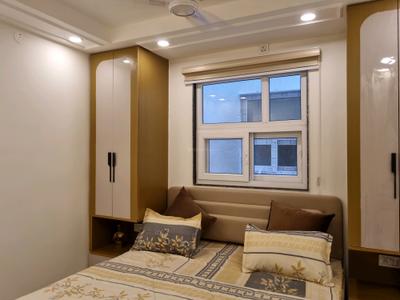 Bedroom Image of 1000 Sq.ft 3 BHK Apartment / Flat for sale in Hans Luxury Floor, Hastsal New Delhi for Rs. 6200000