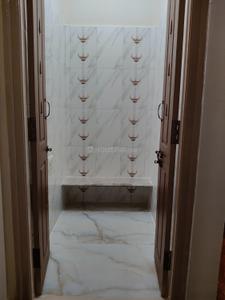Bathroom Image of 600 Sq.ft 1 BHK Independent House for rent in Nayandahalli Bengaluru for Rs. 9800