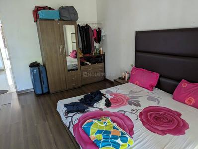 Bedroom Image of 3600 Sq.ft 3 BHK Independent House for rent in Thaltej Ahmedabad for Rs. 65000