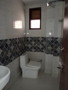 Bathroom Image of 1800 Sq.ft 2 BHK Builder Floor for rent in Ansal Palam Vihar Plot, Palam Vihar Gurgaon for Rs. 24000