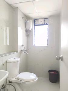 Common Bathroom Image of 658 Sq.ft 1 BHK Apartment / Flat for rent in Runwal Gardens Phase 2 Bldg no 18 23, Dombivli East Thane for Rs. 17999
