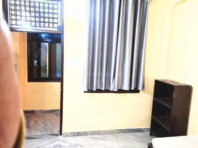 Bedroom Image of Shrangi girls pg  in Kalyanpur, Kanpur