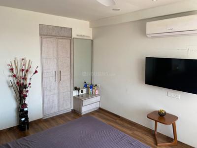 Bedroom Image of 2300 Sq.ft 3 BHK Apartment / Flat for sale in Karelibagh Vadodara for Rs. 12800000