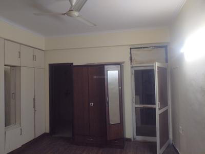 Image of 1350 Sq.ft 3 BHK Apartment / Flat for rent in Paramount Symphony, Crossings Republik, Ghaziabad for Rs. 23000