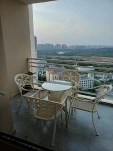 Balcony Image of 2700 Sq.ft 4 BHK Apartment / Flat for sale in DLF Park Place, Sector 54 Gurgaon for Rs. 102500000