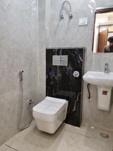 Common Bathroom Image of 571 Sq.ft 2 BHK Apartment / Flat for rent in Dwarka Mor New Delhi for Rs. 24000