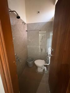 Bathroom Image of 300 Sq.ft 1 BHK Builder Floor for rent in Lal Bahadur Shastri Nagar Bengaluru for Rs. 8000