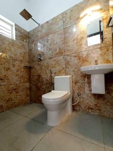 Bathroom Image of 2000 Sq.ft 4 BHK Villa for sale in Kalamassery Kochi for Rs. 7400000
