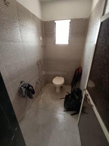 Bathroom Image of 1401 Sq.ft 3 BHK Apartment / Flat for sale in Killa Pardi Pardi for Rs. 2651000