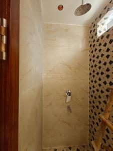 Bathroom Image of 1000 Sq.ft 2 BHK Builder Floor for sale in Lajpat Nagar New Delhi for Rs. 17800000