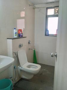Common Bathroom Image of 1098 Sq.ft 2.5 BHK Apartment / Flat for sale in Lodha Casa Rio, Palava Phase 1 Thane for Rs. 6600000