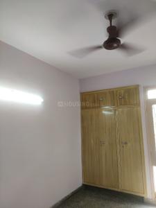 Bedroom Image of 1400 Sq.ft 4 BHK Apartment / Flat for sale in Saraswati Kunj, Patparganj New Delhi for Rs. 23000000