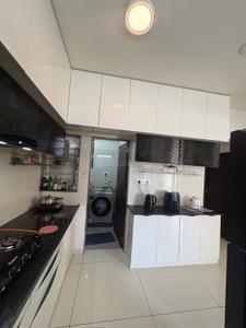 Kitchen Image of 1500 Sq.ft 3 BHK Apartment / Flat for sale in Shreeji Darshanam Crest, Tarsali Vadodara for Rs. 5200000