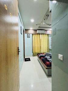 Hall Image of 1000 Sq.ft 2 BHK Apartment / Flat for rent in Adani Shantigram, Shantigram Ahmedabad for Rs. 40000