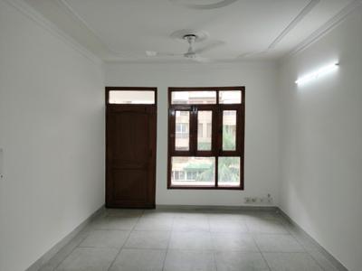 Living Room Image of 2000 Sq.ft 3 BHK Apartment / Flat for sale in Ganinath Nikunj, Sector 5 Dwarka New Delhi for Rs. 33300000