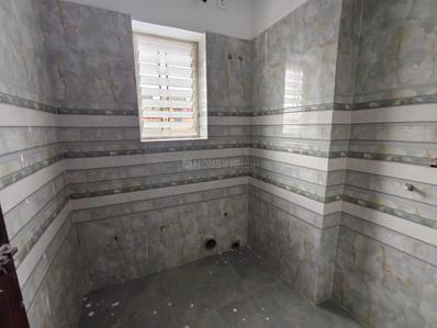 Image of 770 Sq.ft 2 BHK Apartment / Flat for sale in Bangur Avenue, Kolkata for Rs. 4700000
