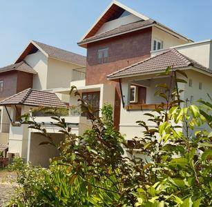 Image of 3600 Sq.ft 4 BHK Villa for sale in Kakkanad, Kochi for Rs. 26500000