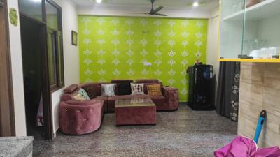 Hall Image of 900 Sq.ft 9 BHK Independent House for sale in Sangam Vihar New Delhi for Rs. 14000000