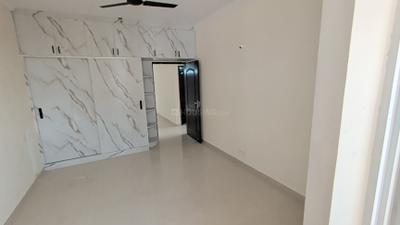 Bedroom Image of 1780 Sq.ft 3 BHK Apartment / Flat for rent in Assotech The Nest, Crossings Republik Ghaziabad for Rs. 25000