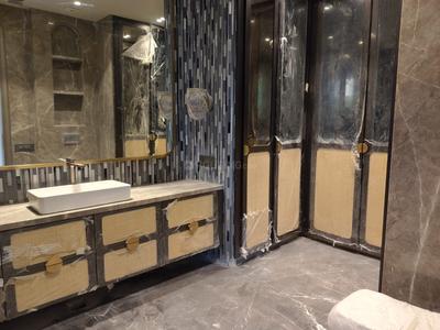 Image of 9000 Sq.ft 4.5 BHK Builder Floor for sale in Greater Kailash II, New Delhi for Rs. 235000000