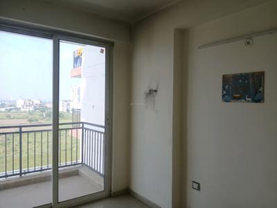 Bedroom Image of 745 Sq.ft 3 BHK Apartment / Flat for sale in ROF Aalayas Phase 2, Sector 102 Gurgaon for Rs. 8200000