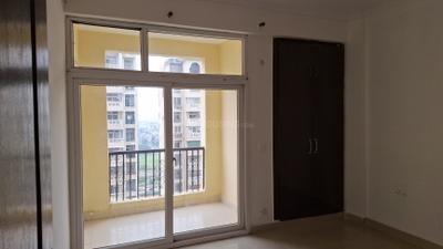 Bedroom Image of 1420 Sq.ft 3.5 BHK Apartment / Flat for sale in Amrapali Silicon City, Sector 76 Noida for Rs. 15600000