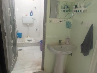Bathroom Image of 1050 Sq.ft 2 BHK Apartment / Flat for rent in Kattigenahalli Bengaluru for Rs. 22000