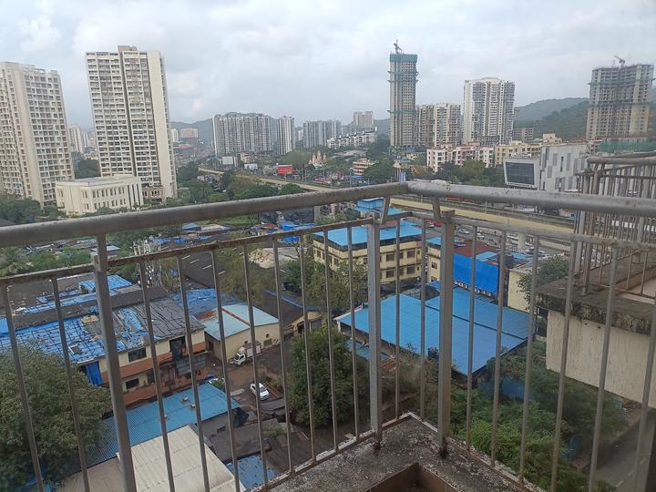 Lodha Casa Essenza Main Image 1