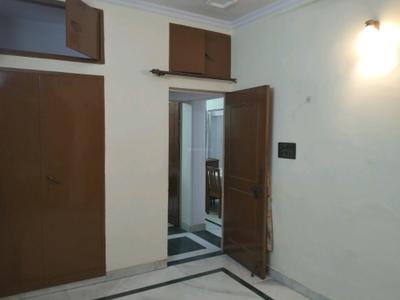 Bedroom Image of 1200 Sq.ft 3.5 BHK Apartment / Flat for rent in Mayur Vihar Phase 1 Pocket 2 RWA, Mayur Vihar Phase 1 New Delhi for Rs. 56000