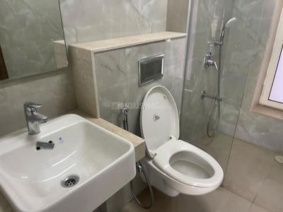 Bathroom Image of 1050 Sq.ft 2 BHK Apartment / Flat for sale in L And T Seawoods Residences, Seawoods Navi Mumbai for Rs. 28500000
