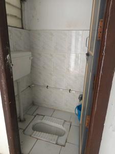 Common Bathroom Image of 580 Sq.ft 1 BHK Apartment / Flat for sale in Naiknavare Swapnapurti, Hadapsar Pune for Rs. 2500000