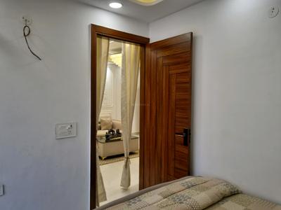 Bedroom Image of 810 Sq.ft 3 BHK Apartment / Flat for sale in Dwarka Mor New Delhi for Rs. 5500000