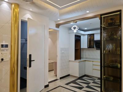 Living Room Image of 900 Sq.ft 3 BHK Apartment / Flat for sale in Hans Builders Floor, Dwarka Mor New Delhi for Rs. 7500000