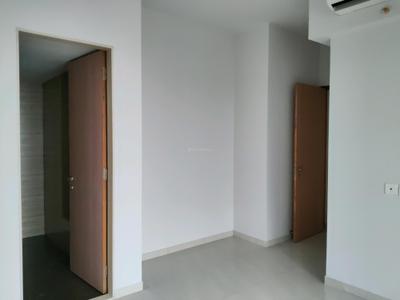 Bedroom Image of 1300 Sq.ft 3.5 BHK Apartment / Flat for sale in Lodha Regalia , Mulund East Mumbai for Rs. 33000000