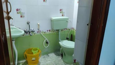 Bathroom Image of Sri vari niliyam  in Cox Town, Bangalore