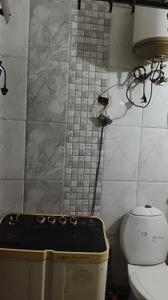 Bathroom Image of 750 Sq.ft 1 BHK Independent House for rent in Said-Ul-Ajaib New Delhi for Rs. 16500