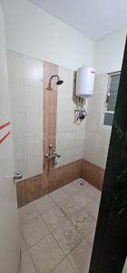 Bathroom Image of 650 Sq.ft 1 BHK Apartment / Flat for rent in Khadewadi Pune for Rs. 12000