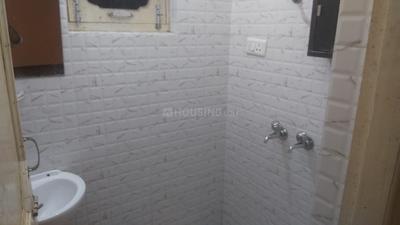 Bathroom Image of 204 Sq.ft 1 RK Independent House for rent in Loharkadi Upper Sudher Kangra for Rs. 4000
