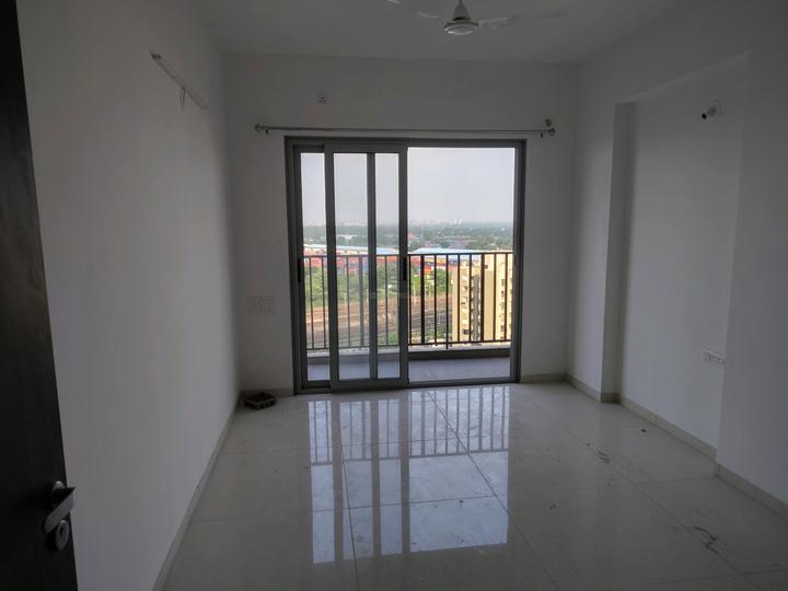 Adani Aster Phase 1 Main Image 1