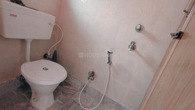 Bathroom Image of 850 Sq.ft 2 BHK Apartment / Flat for sale in Airport Gate no. 1 Kolkata for Rs. 3500000