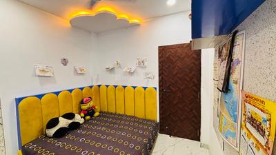 Bedroom Image of 3700 Sq.ft 6 BHK Independent House for sale in Mirchandani Shalimar Swayam, Bhangarh Indore for Rs. 28000000