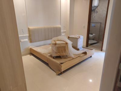 Bedroom Image of 1500 Sq.ft 2 BHK Builder Floor for rent in Sector 42 Gurgaon for Rs. 65000