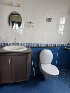 Bathroom Image of 1850 Sq.ft 3 BHK Apartment / Flat for sale in Sobha Magnolia, BTM Layout Bengaluru for Rs. 27500000