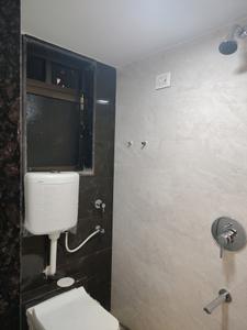 Common Bathroom Image of 450 Sq.ft 1 BHK Apartment / Flat for rent in Lodha Crown Kolshet, Kolshet Thane for Rs. 25000
