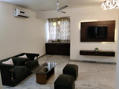 Living Room Image of 1200 Sq.ft 2 BHK Apartment / Flat for rent in Bodakdev Ahmedabad for Rs. 40000