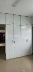 Bedroom Image of 1050 Sq.ft 2 BHK Apartment / Flat for rent in Magarpatta Iris, Magarpatta City Pune for Rs. 48000