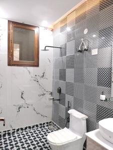 Common Bathroom Image of 2250 Sq.ft 4 BHK Builder Floor for sale in Ultra Luxury Builder Floor, Sector 85 Faridabad for Rs. 22000000