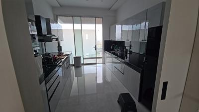 Kitchen Image of 4444 Sq.ft 4 BHK Apartment / Flat for sale in MJ Shah 81 Aureate, Bandra West Mumbai for Rs. 280000000