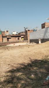 Near lateef hospital chawla wali gali last plot near railway line gy road se 250 neater andar More Images 2