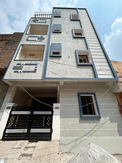 G2 and penthouse  Main Image 1